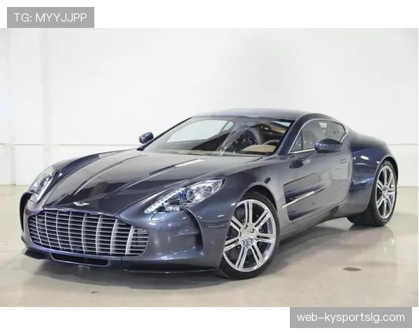 梅威瑟又晒新跑车了，这人是不是把银行搬家里了？