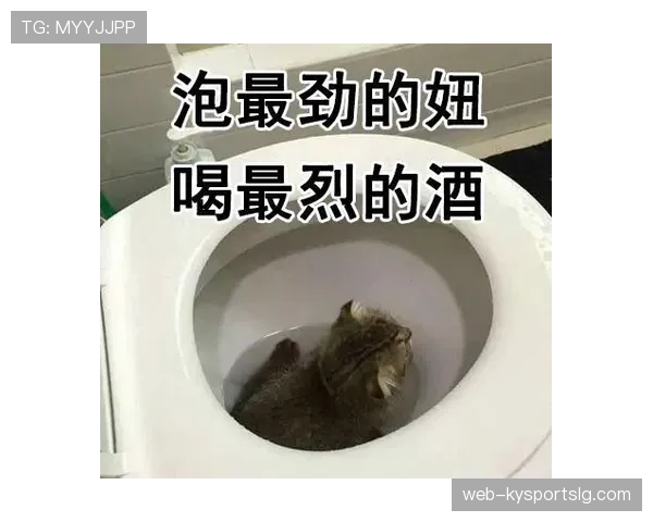 蔡赟这反差太上头，赛场像猛兽回家却变成讲究下午茶的富爷